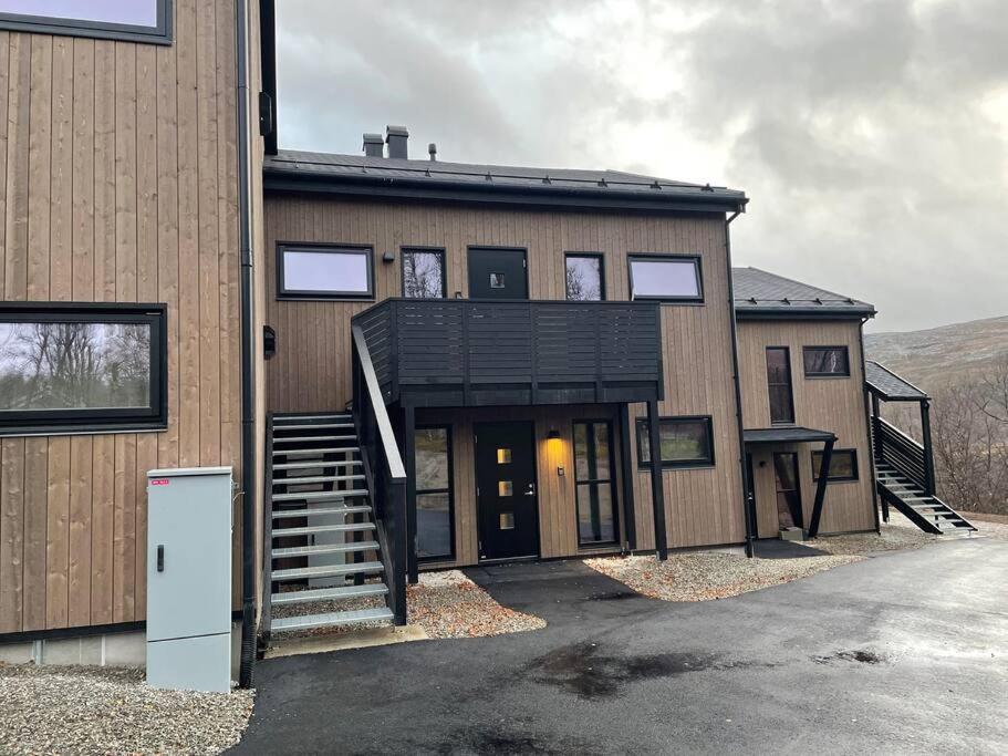 Ferienwohnung Skaidi Logde- Near Salomon River And Golf Course Hammerfest Exterior foto