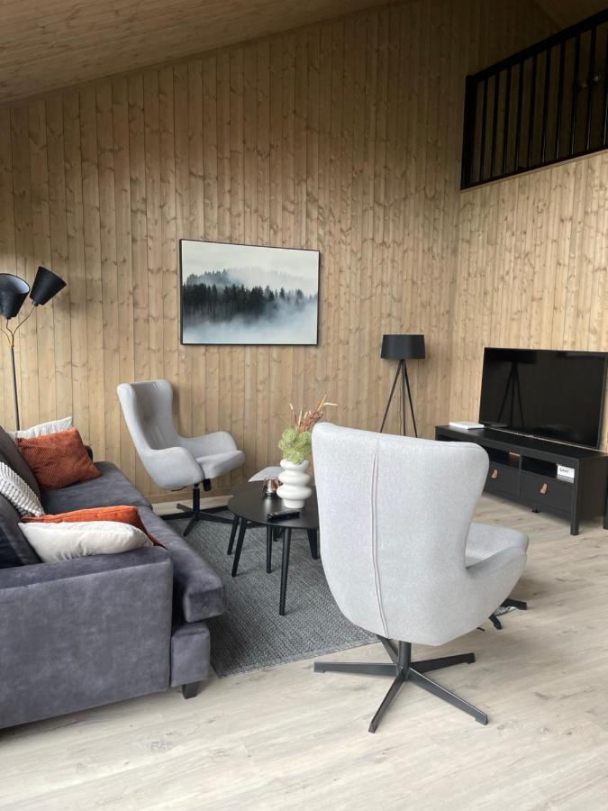 Ferienwohnung Skaidi Logde- Near Salomon River And Golf Course Hammerfest Exterior foto